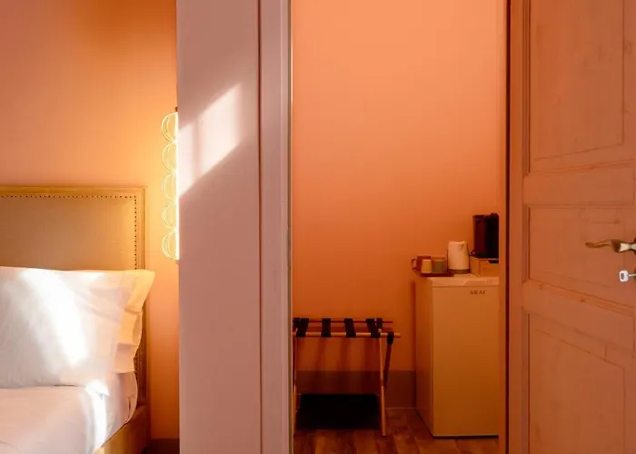 게스트하우스 Le Stanze Di Monserrato 3*